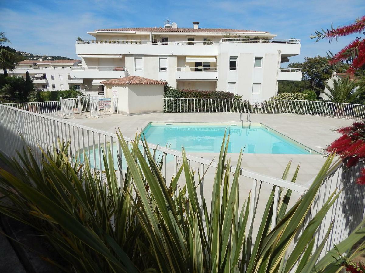 Apartment Cap Marine-2 By Interhome Cavalaire-sur-Mer Eksteriør bilde